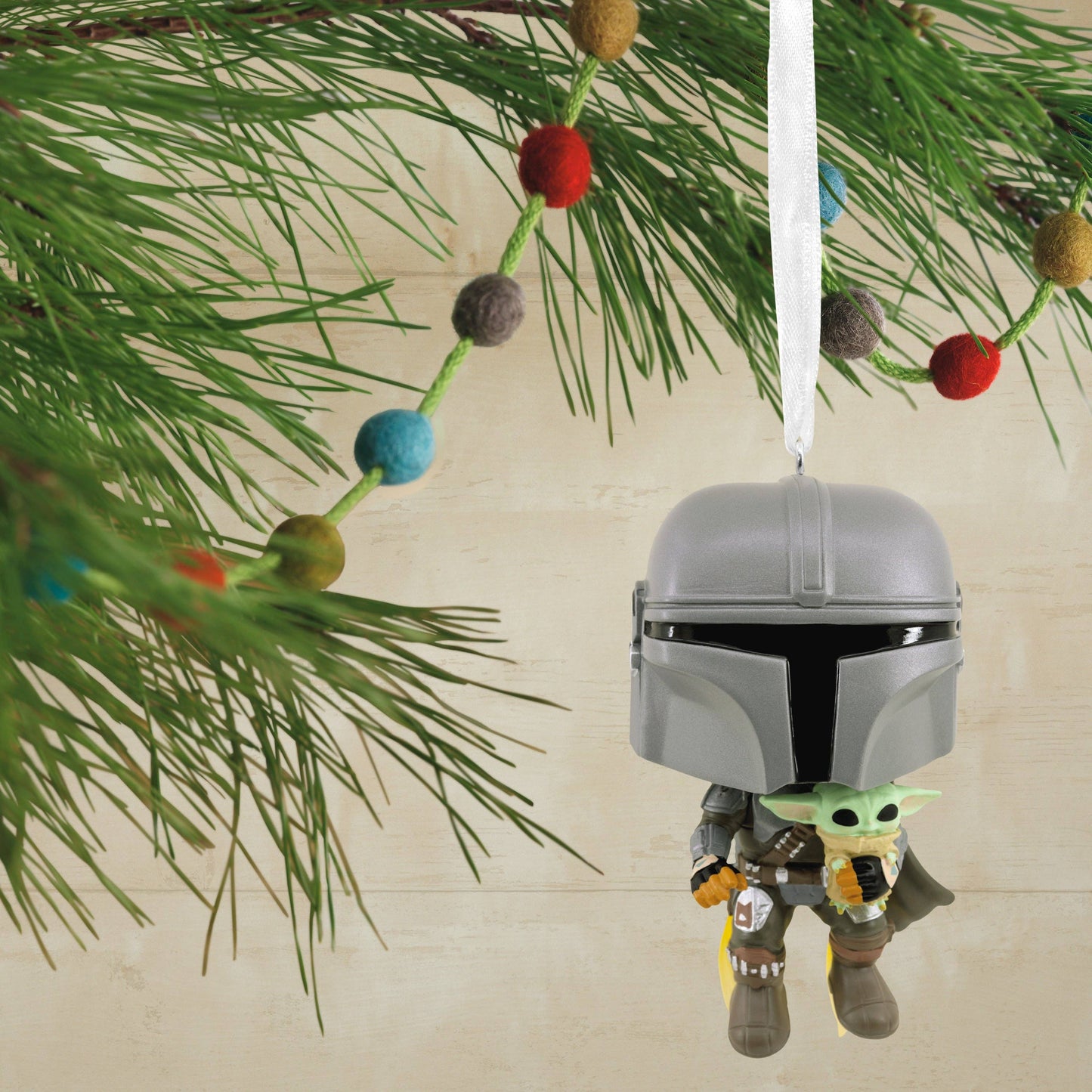 
                  
                    Funko POP! Star Wars™ - The Mandalorian™ & Grogu™ Ornament: Funko
                  
                