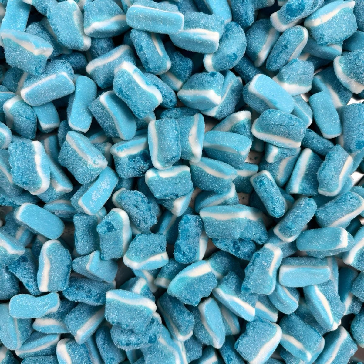 Freeze Dried Blue Raspberry Slices - Candy Mail UK