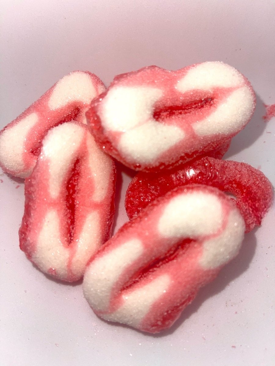 Frost Freeze Strawberry and Cream Rings 20g - Candy Mail UK