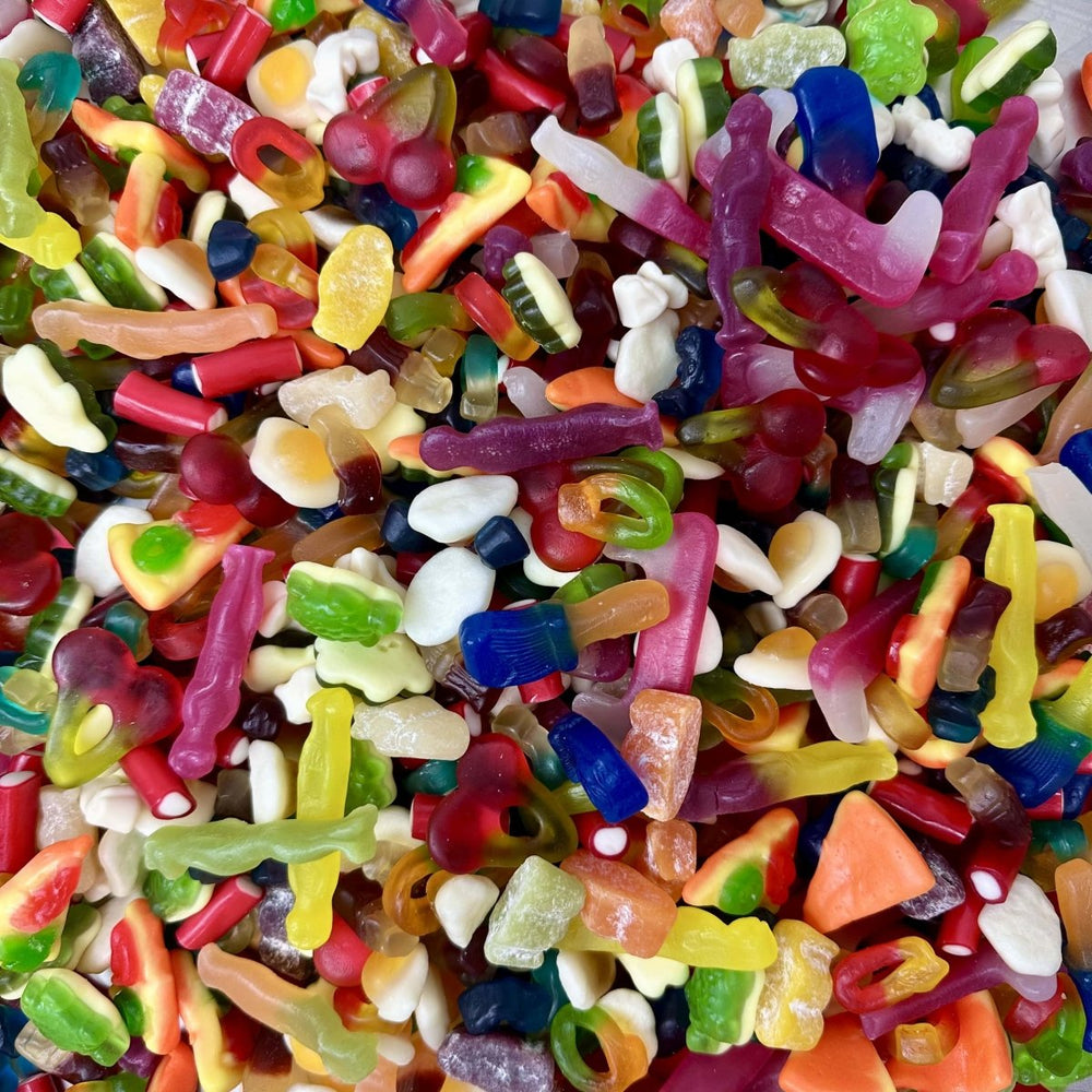 Pick and Mix Sweets - Fizzless Mix Bucket - Candy Mail UK