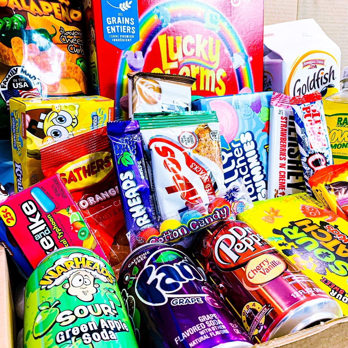 
                  
                    American Candy Mega Box - Candy Mail UK
                  
                