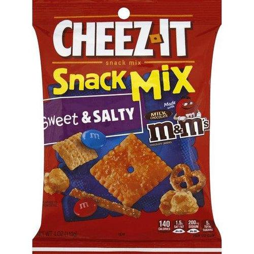 Cheez It Snack mix Sweet and Salty 113g - Candy Mail UK